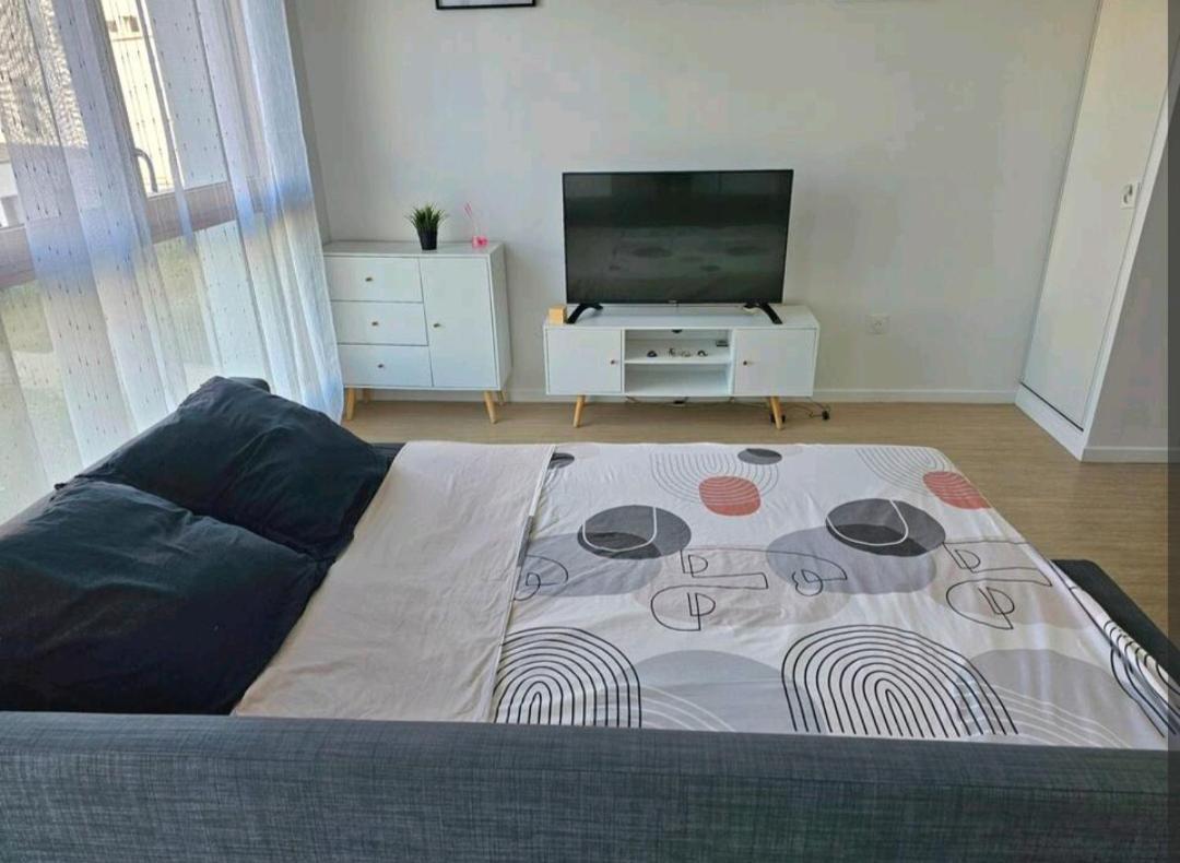 Appartamento Studio Entre Paris Et Disney Bussy-Saint-Georges Esterno foto